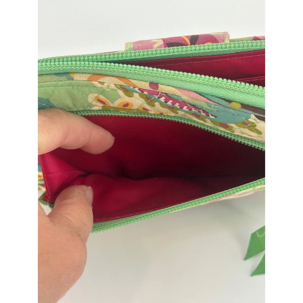 Vera Bradley Turn Lock Zip Around Wallet Pink Green Paisley Floral Y2K